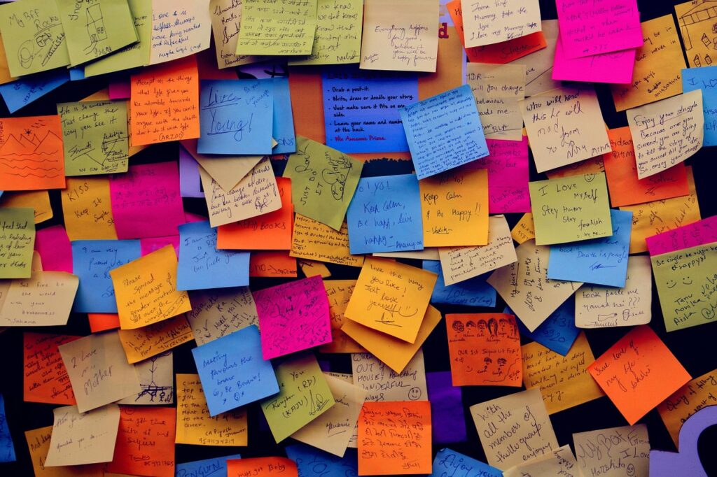 post it notes, sticky notes, note-1284667.jpg